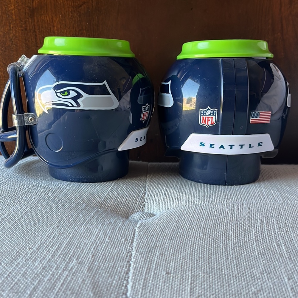NFL Seattle Seahawks CanHolder/Cups